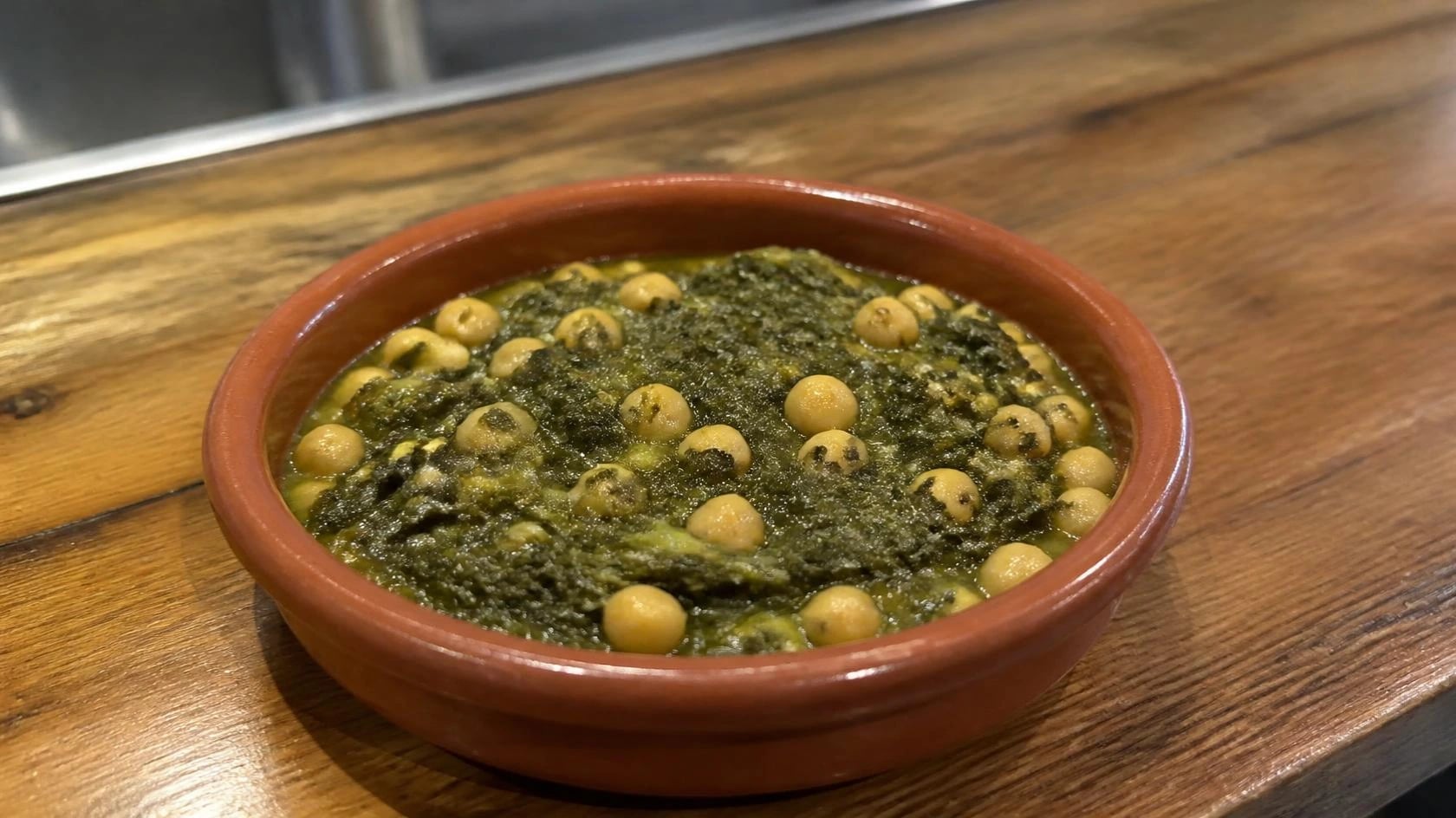 AI-made picture of Espinacas con Garbanzos