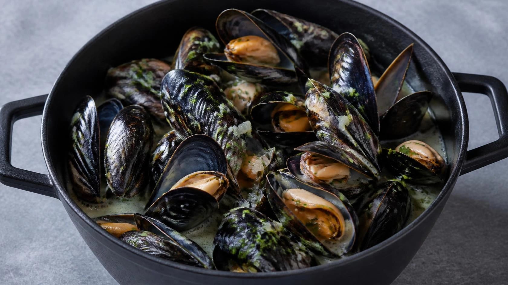 AI-made picture of Moules de Zélande marinière